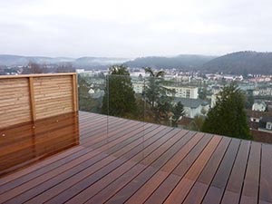Aménagement extérieur terrasse bois pose ou en kit